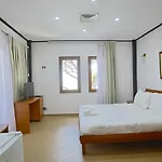 Hotel Kastrati Golem (Tirana)