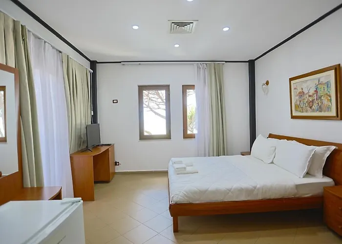 Hotel Kastrati Golem (Tirana)