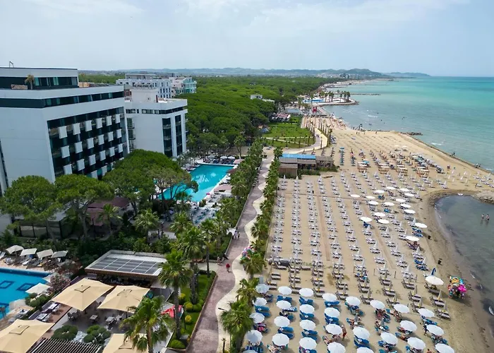 Kastrati Hotell Golem (Tirana)